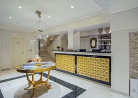 Old Town Boutique Hotel 2