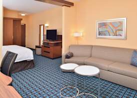 Fairfield Inn & Suites by Marriott Warrensburg 4