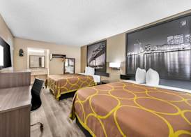 Super 8 by Wyndham Metairie 5