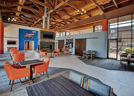 Holiday Inn Express NASHVILLE AIRPORT by IHG 3