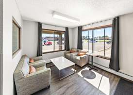 Days Inn by Wyndham Winona 2