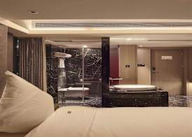 Mercure Yangzhou Dongguan Street 4
