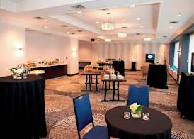 Courtyard by Marriott Toronto Downtown 4