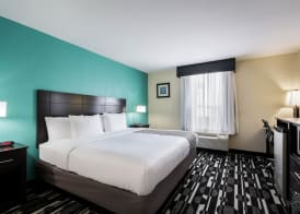 Bricktown Hotel & Extended Stay 4