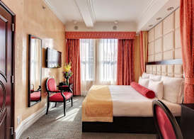 Flatiron Hotel 4
