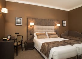 Monti Palace Hotel 4