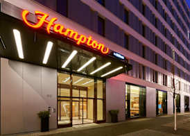 Hampton by Hilton Berlin City Centre Alexanderplatz 2