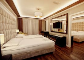 Premium Beach Hotel 5