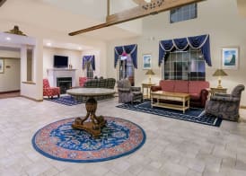 Howard Johnson by Wyndham Mystic 3