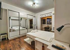 Parliament View Studio - Pumo Properties 2