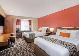 Microtel Inn & Suites by Wyndham Walterboro 5