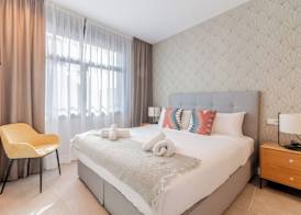 Home Art Apartments Bernabéu 4