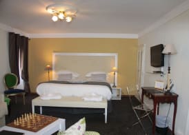Casa Di Lucia Mi-Hotel 3
