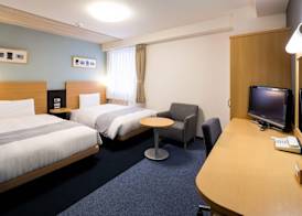 Comfort Hotel Saga 5