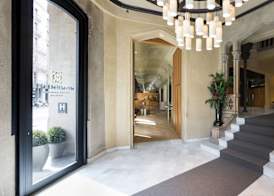 Monument Hotel 2
