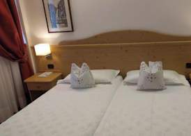 Nivis Hotel 2