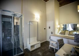 Chic & Town Luxury Rooms Piazza di Spagna 5