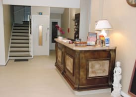 Hôtel Acropolis - Lourdes 2
