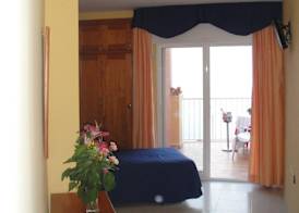 HOSTAL COSTA SOL 2