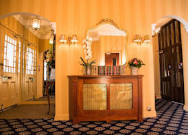 London Lodge Hotel 4