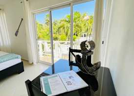 Solaz Boutique Hotel 2