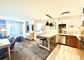 Staybridge Suites STROUDSBURG (EAST) POCONOS by IHG 4