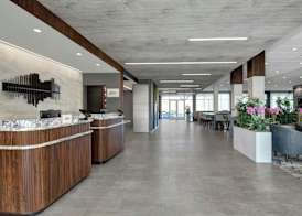 Courtyard by Marriott Hamilton 3