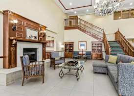 Country Inn & Suites by Radisson, Princeton, WV 3