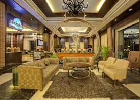 Goldfinch Hotel Delhi NCR 4