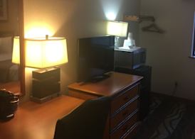 Travelodge by Wyndham Battle Creek 5