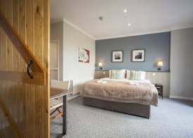 Highfield Hotel 4