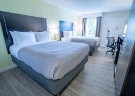 Quality Inn Palm Beach International Airport 5