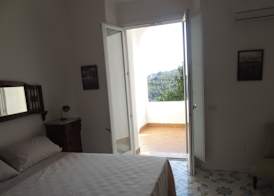 Casa Nina' "La Santa", tradicional Amalfi Coast Villa Retreat 3
