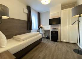 Signature East Hotel Falk 5