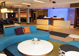 Fairfield Inn & Suites by Marriott Bowling Green 2