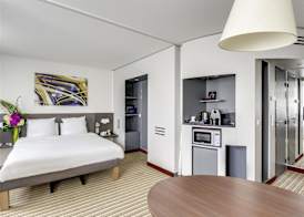 Novotel Suites Paris Montreuil Vincennes 3