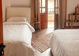 GuestHouse "Shtëpia ime" 3