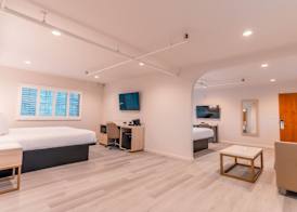 Inn on Broadway 3