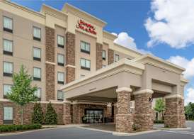 Hampton Inn & Suites Roanoke Airport 3