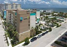 Tru By Hilton Pompano Beach Pier 4
