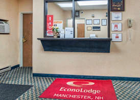 Econo Lodge Manchester 4