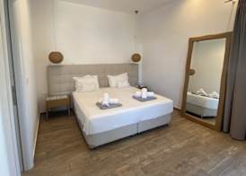 Only yours , Mykonos - Private pool & sea view suites near Scorpios 5