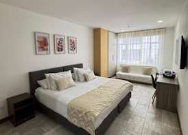 Hotel Rosales Suites 3