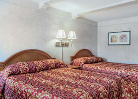 Travelodge by Wyndham Elkton University Area 3