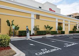 Hilton Garden Inn Daytona Beach Oceanfront 3