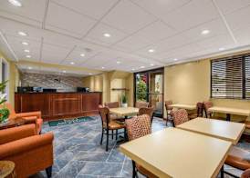 Hibiscus Inn & Suites 2