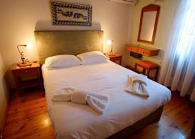 Erietta Suites 4