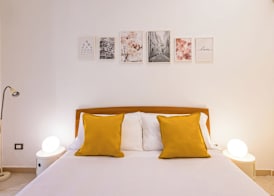 Metro Università Apartment by Wonderful Italy 4