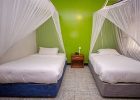 Hotel Embassy 3