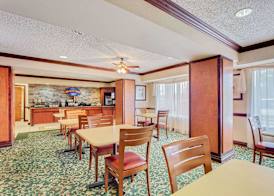 Baymont by Wyndham Kalamazoo East 3